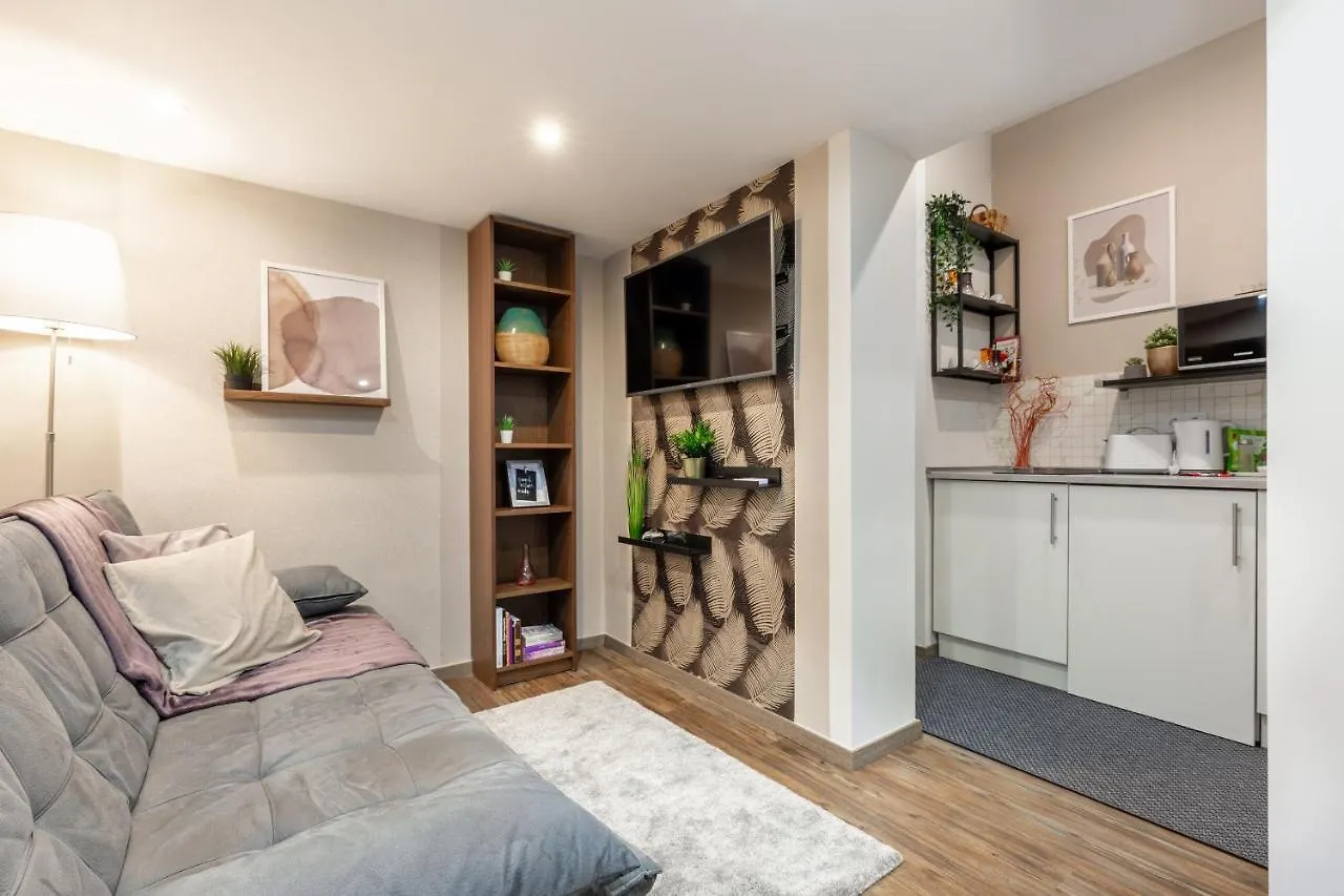 W11 A Weiner Apartment Budapest